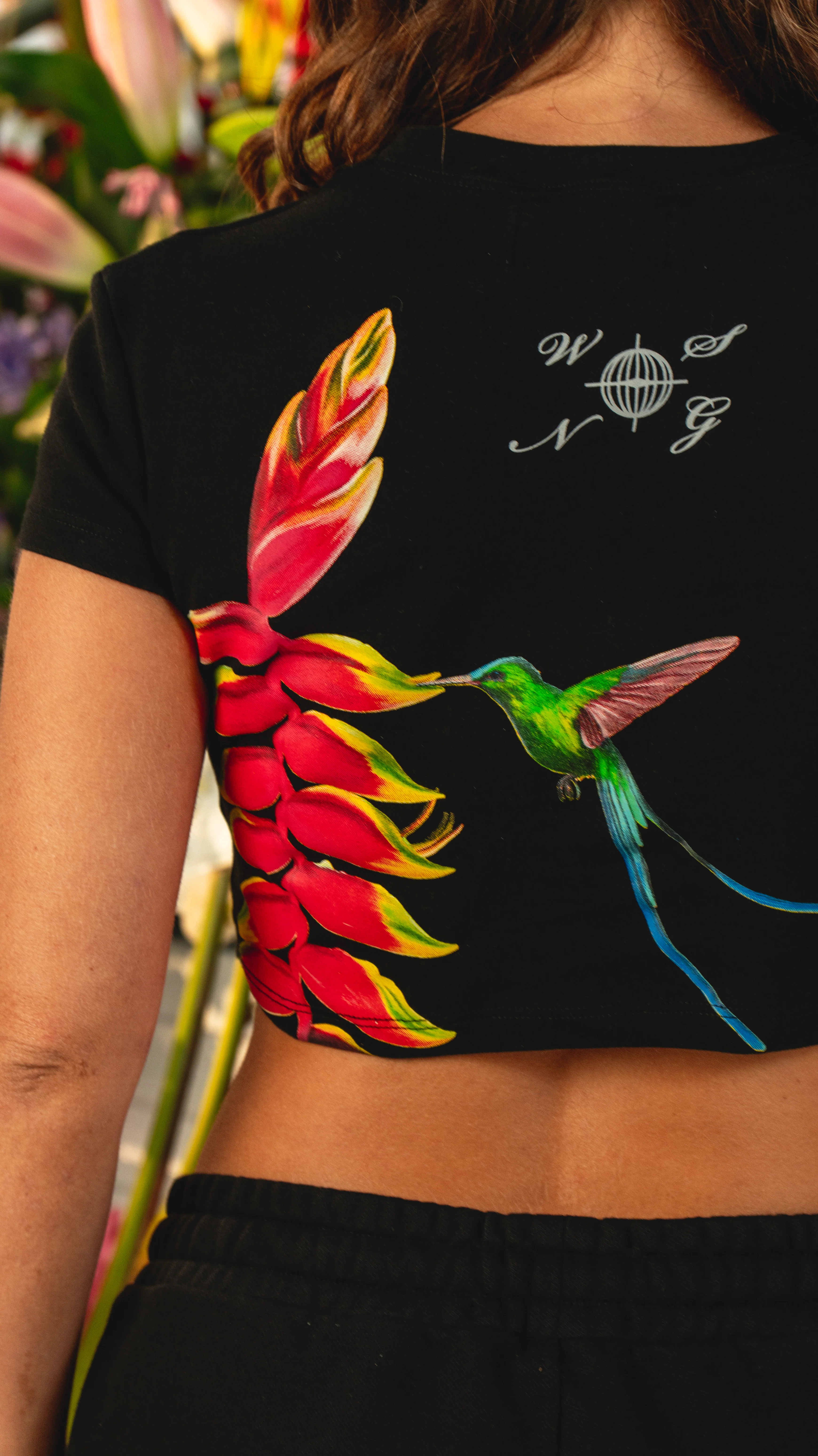 BABY TEE ART HELICONIA NEGRO - Image 4
