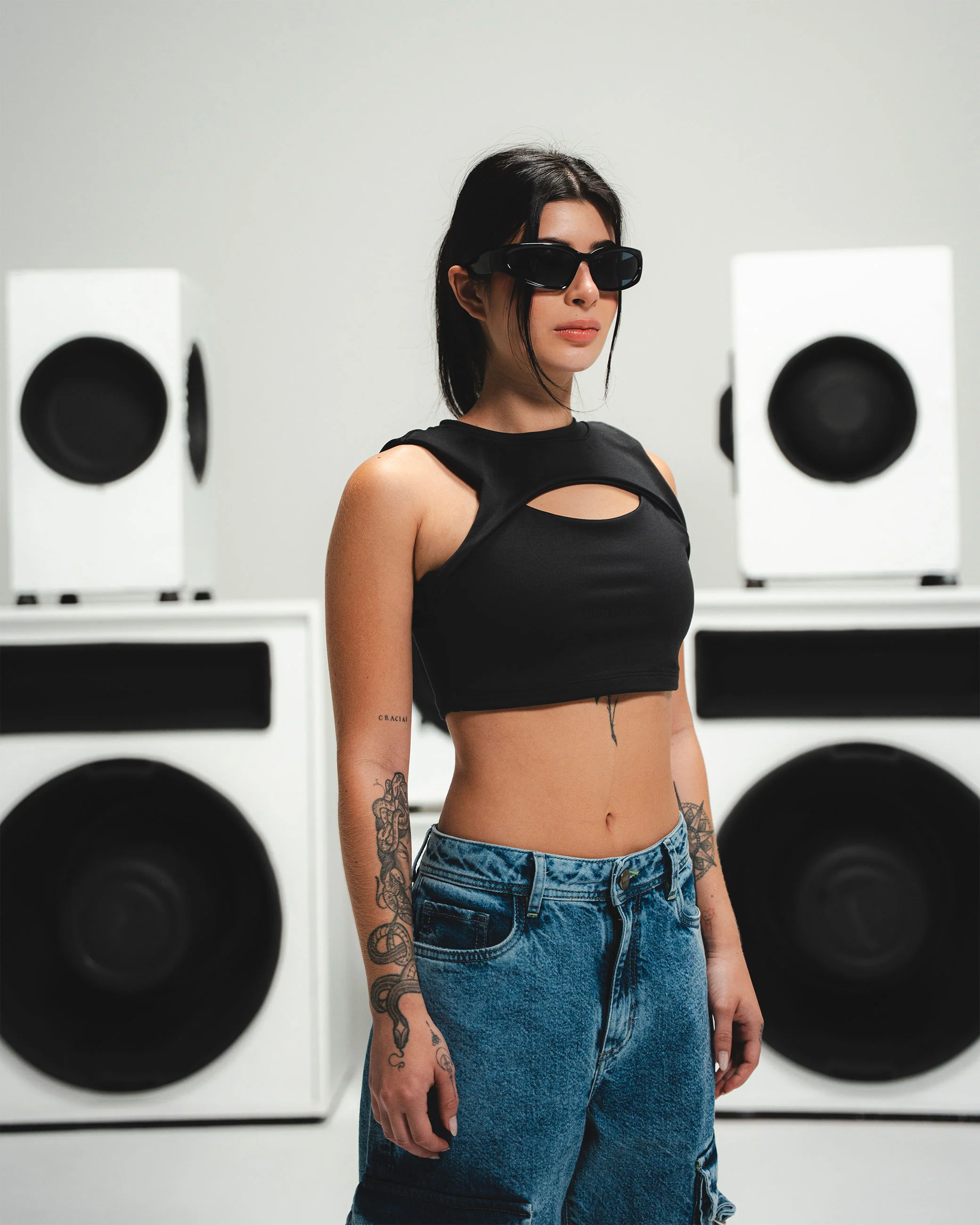 CUT CROP TOP 3.0 WEEDGREEN NEGRO - Image 3