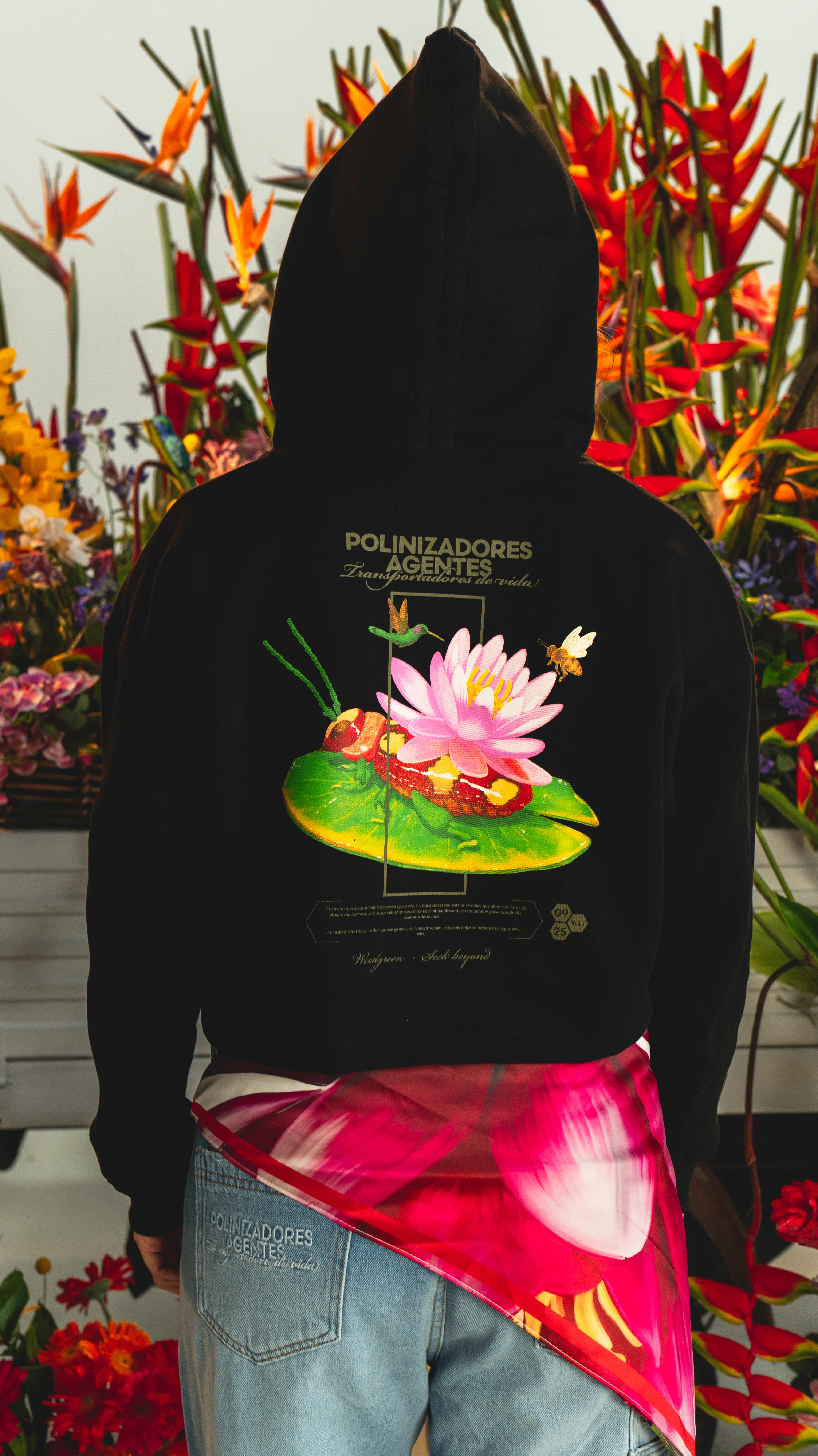 HOODIE CROP OVERSIZE LOTO NEGRO - Image 3