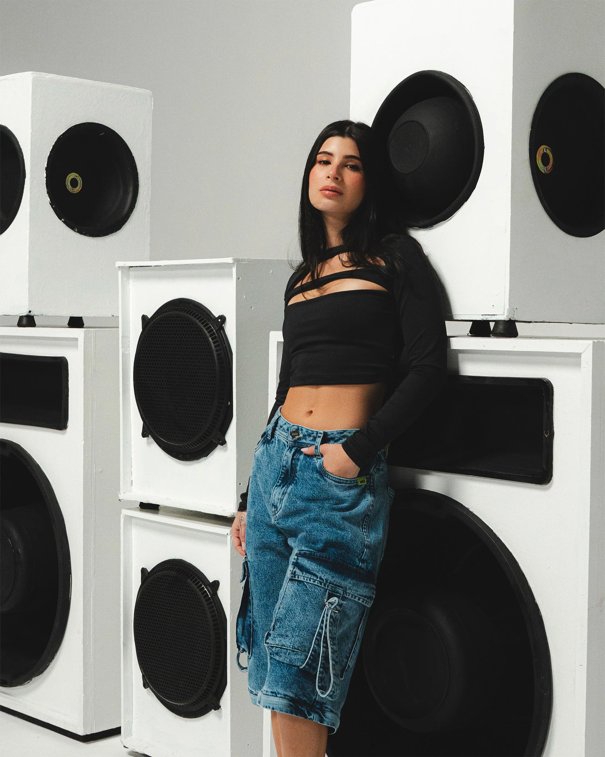 BUSO CUT OUT NEGRO - Image 4
